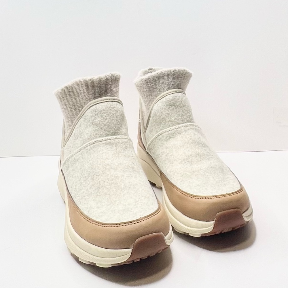 NEW Merrell Cloud Renew Bluff Bootie Oyster Size 7.5 - Picture 4 of 9